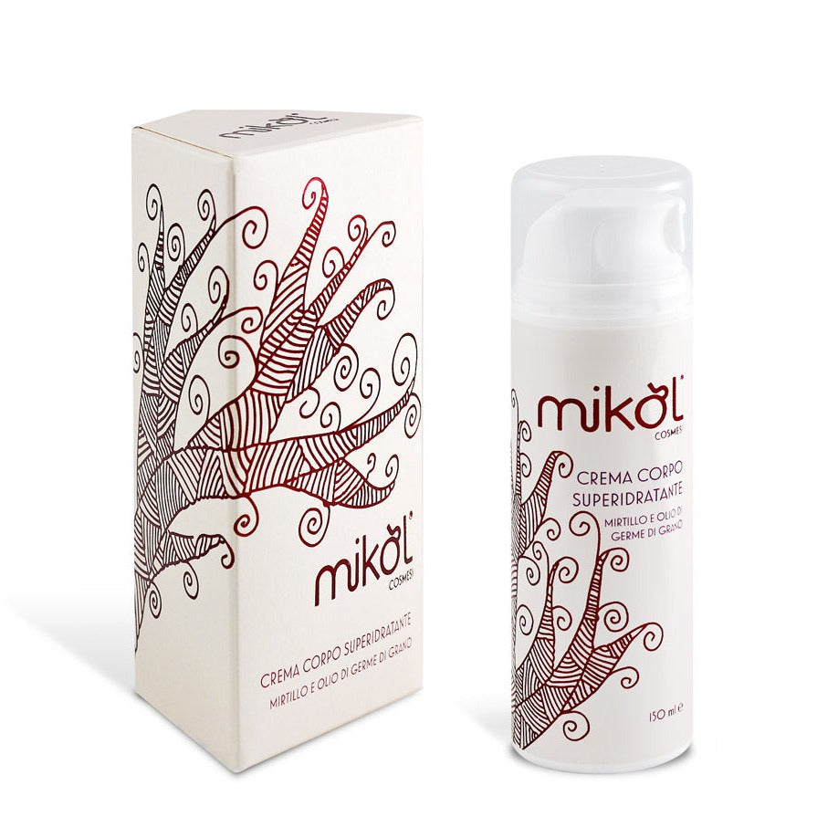 Crema corpo superidratante dalla texture corposa Mikol cosmesi. Arricchita di betaina , idratante e riparativa, olio di germe di grano ricco di vitamina E, olio di borragine fonte di acidi grassi essenziali, camomilla e malva ad azione lenitiva e vitamina F importante per mantenere l'idratazione della pelle, questa crema penetra in profondità, permettendo di prevenire la secchezza cutanea e restituire alla pelle la sua naturale idratazione, lasciandola luminosa e ringiovanita.  Airless - 150 ml